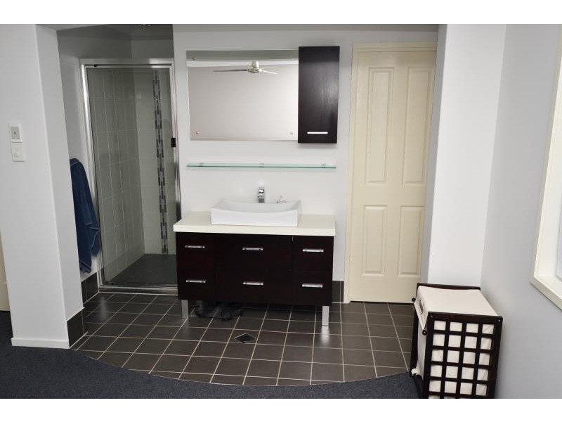 32 Paroz Crescent, Biloela QLD 4715