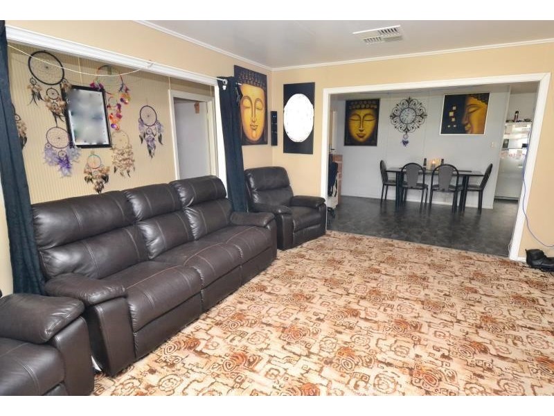 28 Grevillea Street, Biloela QLD 4715