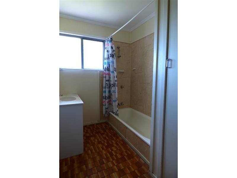 3 Lookerbie Street, Biloela QLD 4715