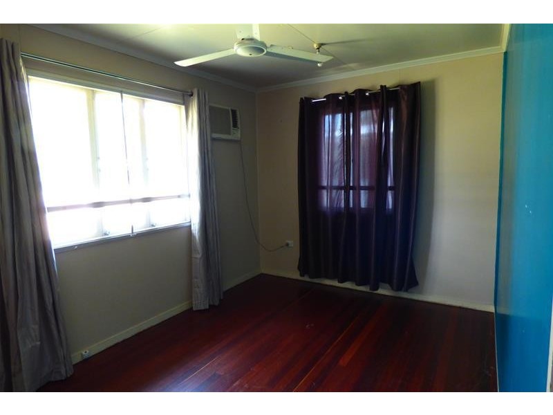 3 Lookerbie Street, Biloela QLD 4715