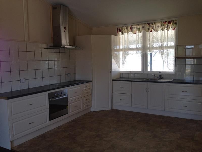 1 Britten Street, Thangool QLD 4716