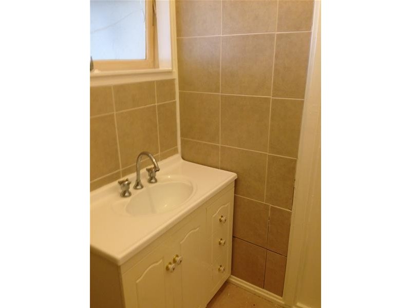 1 Britten Street, Thangool QLD 4716