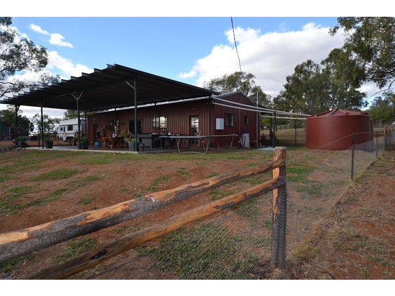 1010 Bundalba Road, Goovigen QLD 4702