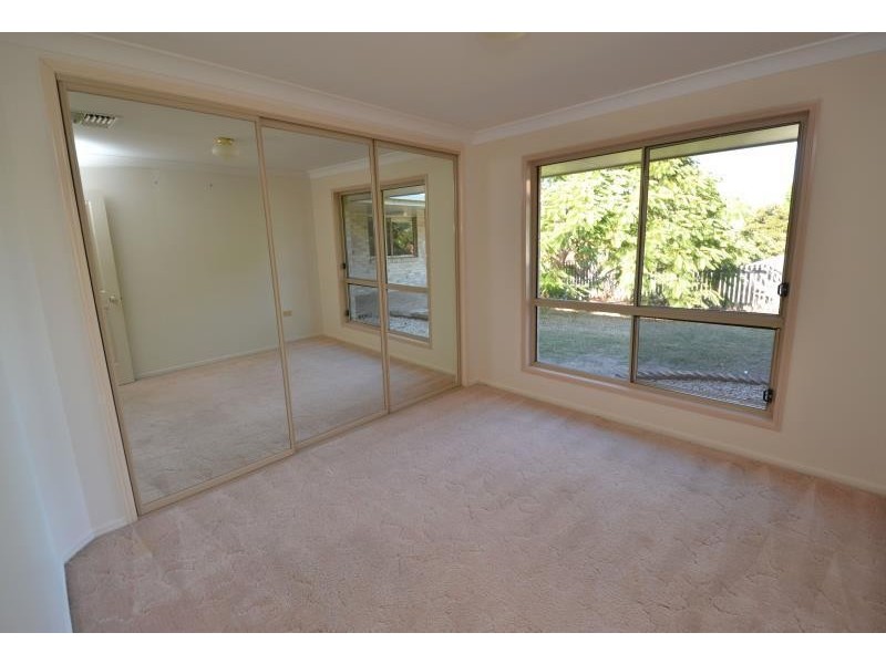 11 Heaton Street, Biloela QLD 4715