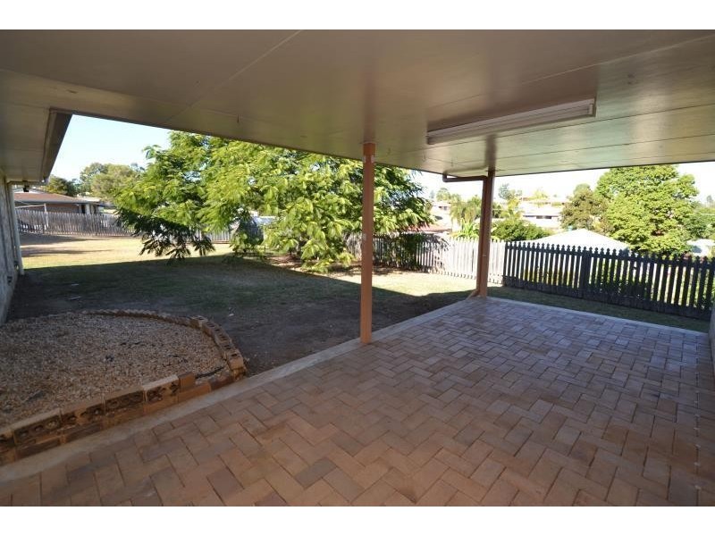 11 Heaton Street, Biloela QLD 4715