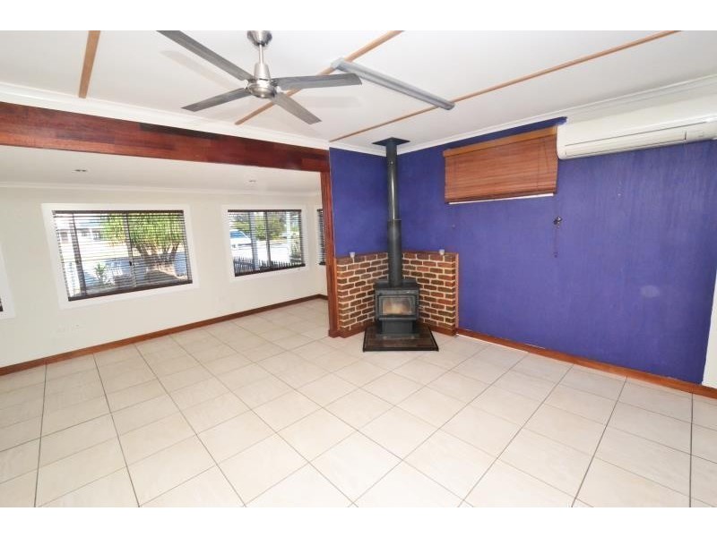 16 Kroombit Street, Biloela QLD 4715