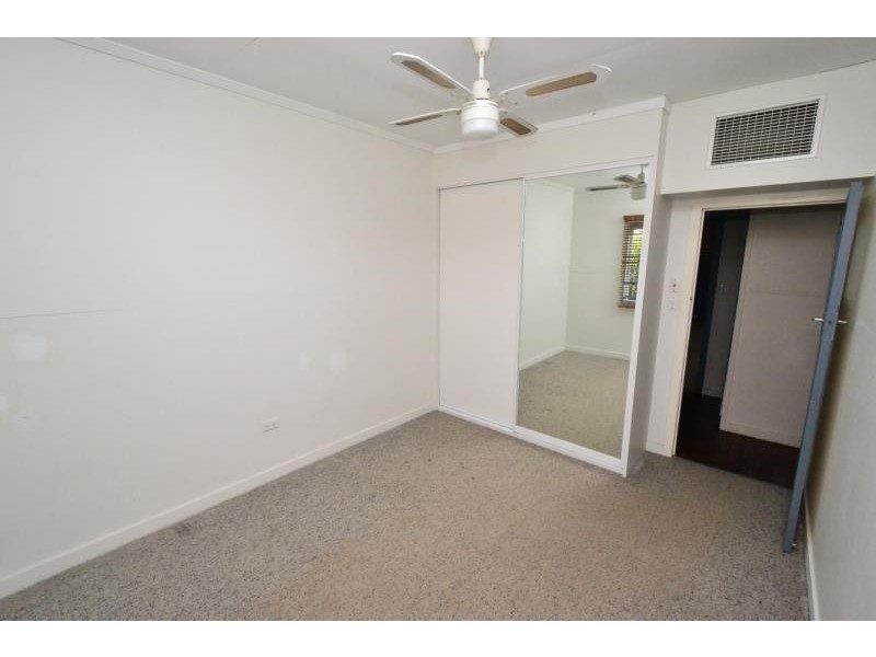 16 Kroombit Street, Biloela QLD 4715