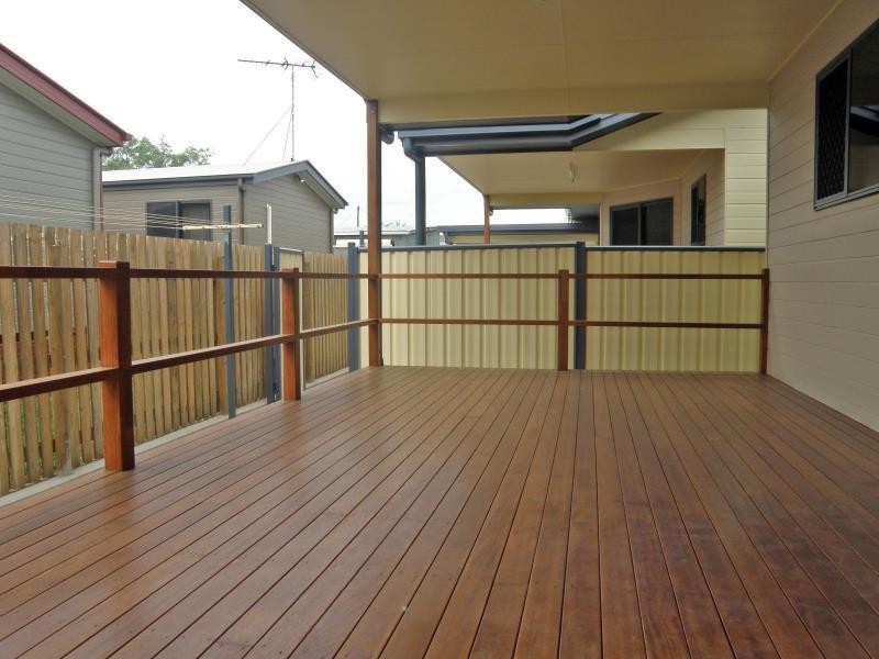 1/2 Park Street, Biloela QLD 4715