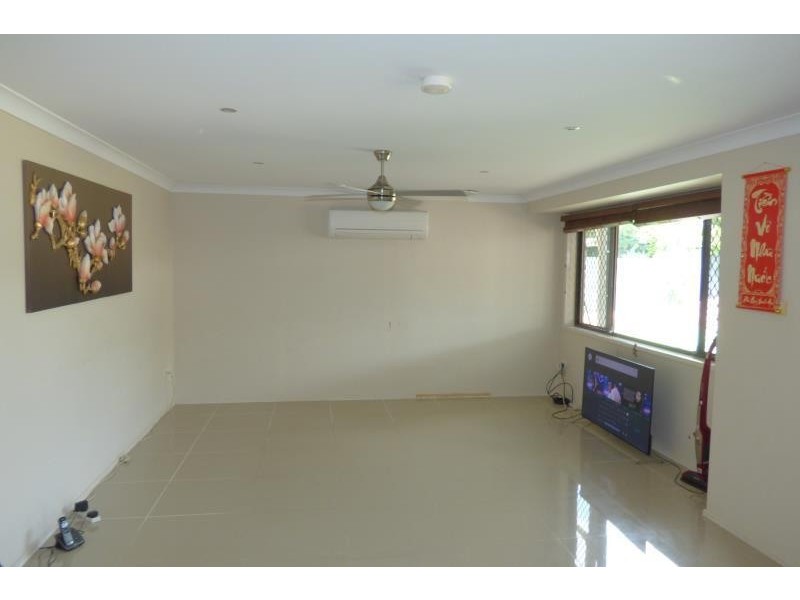 25 Lawrence Street, Biloela QLD 4715