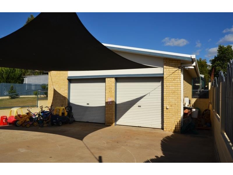 25 Lawrence Street, Biloela QLD 4715