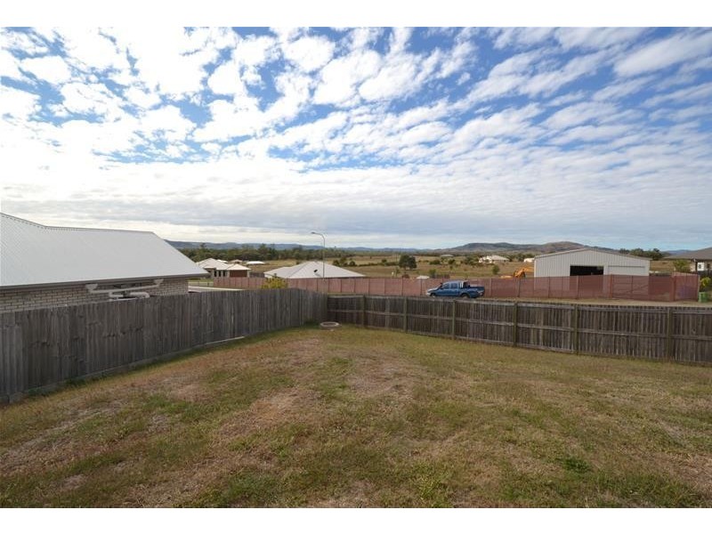 47 Panorama Drive, Biloela QLD 4715