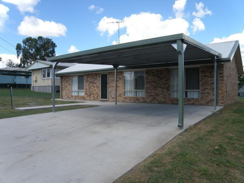 14 Neville Street, Biloela QLD 4715