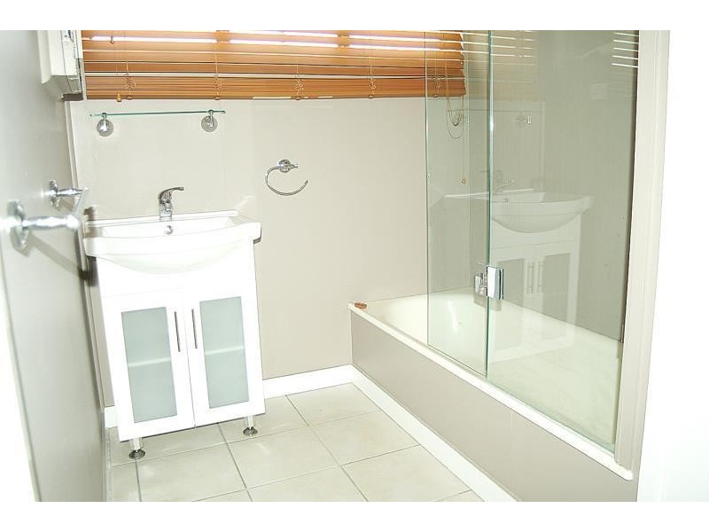 15 Don Street, Biloela QLD 4715