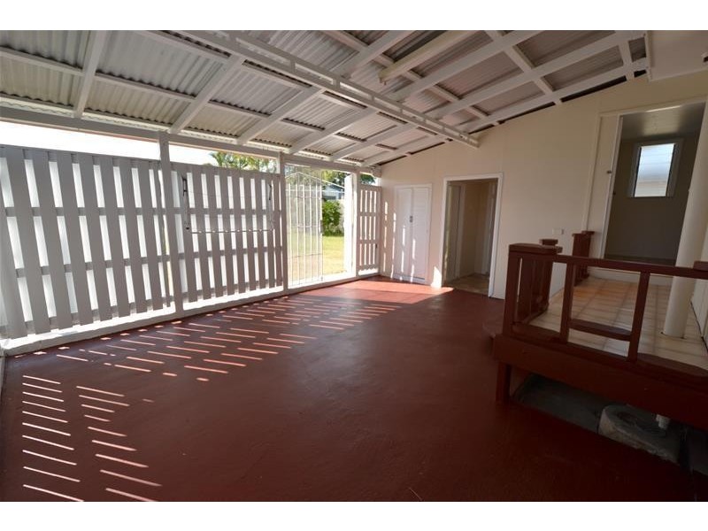 128 Kariboe Street, Biloela QLD 4715