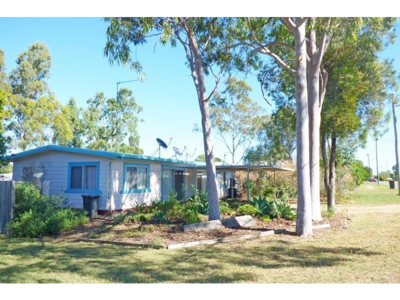 17 Stanley Street, Thangool QLD 4716