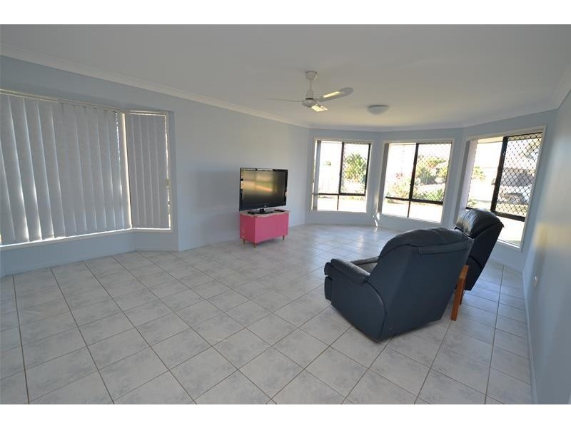 6 Ebony Way, Biloela QLD 4715