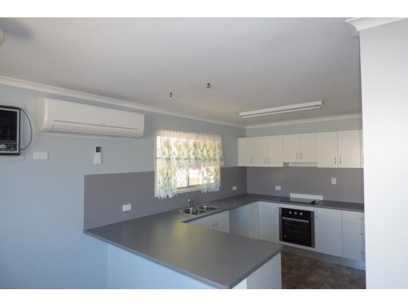 11 Joe Kooyman Drive, Biloela QLD 4715