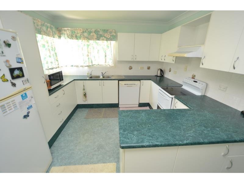 152 Kariboe Street, Biloela QLD 4715