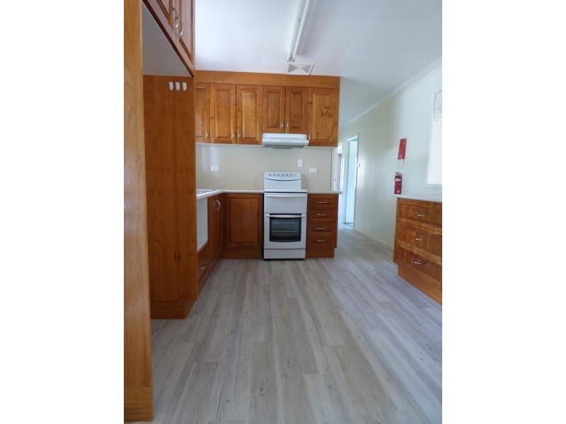 11 Sellheim Street, Biloela QLD 4715