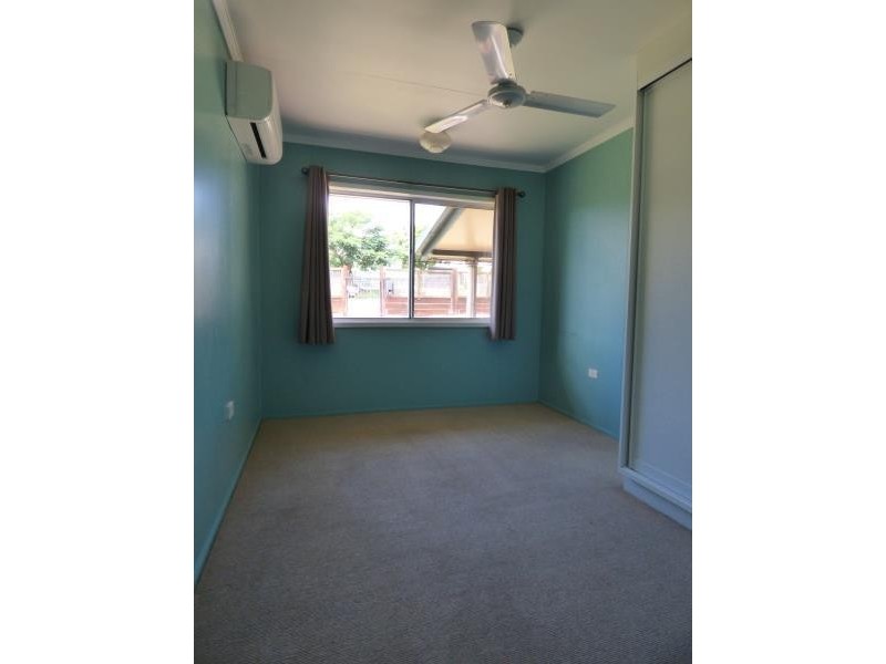 11 Sellheim Street, Biloela QLD 4715