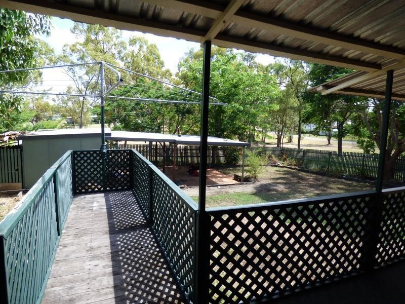 11 Sellheim Street, Biloela QLD 4715