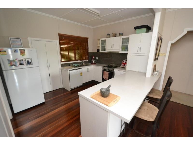 7 Kroombit Street, Biloela QLD 4715