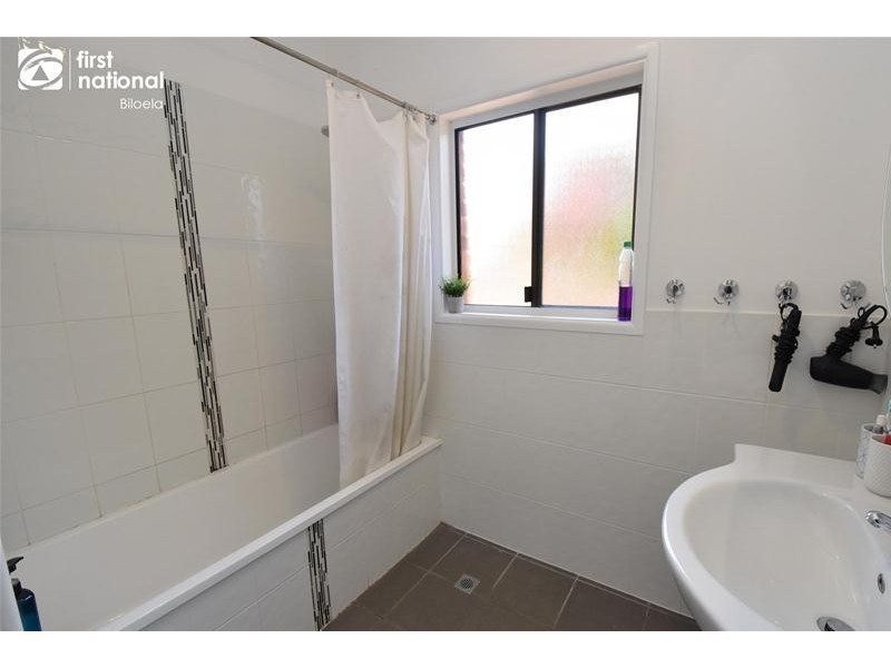 102 Kariboe Street, Biloela QLD 4715