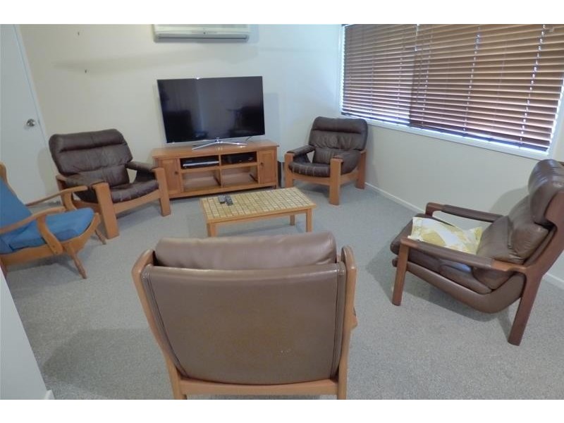 11 Raglan Street, Biloela QLD 4715