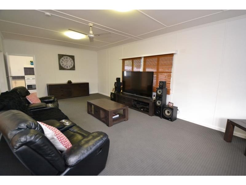 35 Scoria Street, Biloela QLD 4715