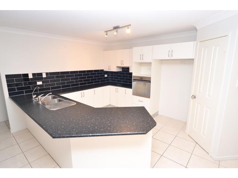 2 Valley View Drive, Biloela QLD 4715