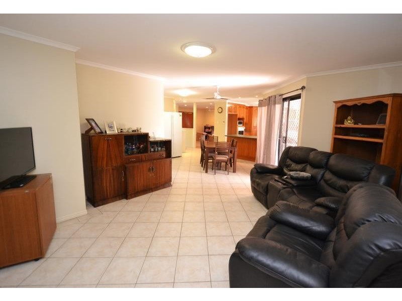 1 Ebony Way, Biloela QLD 4715