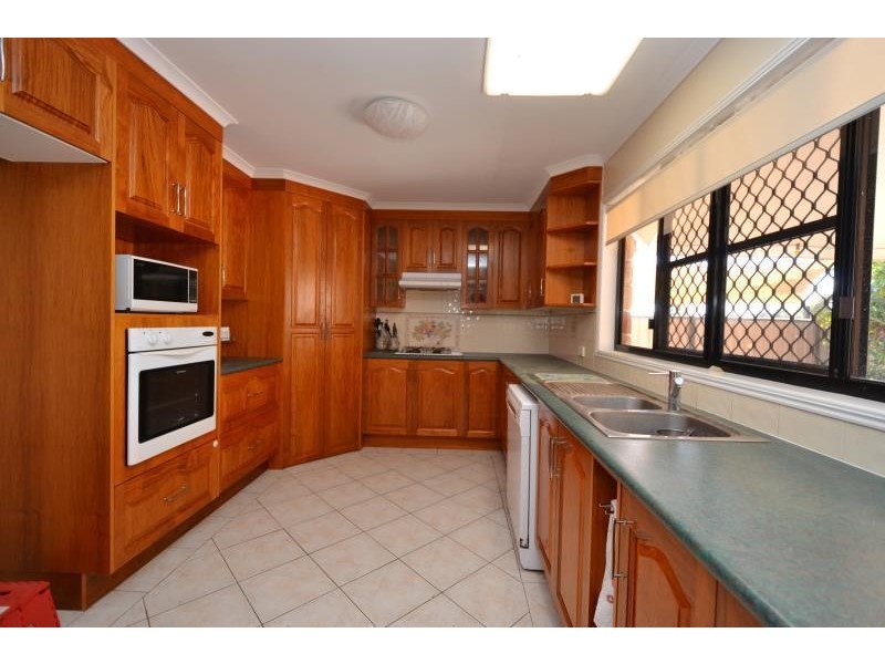 1 Ebony Way, Biloela QLD 4715