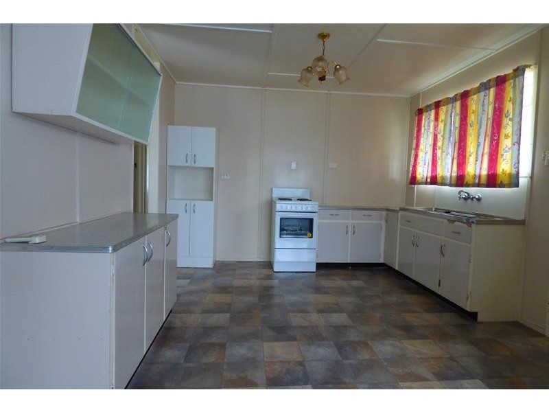 6 Mimosa Street, Biloela QLD 4715