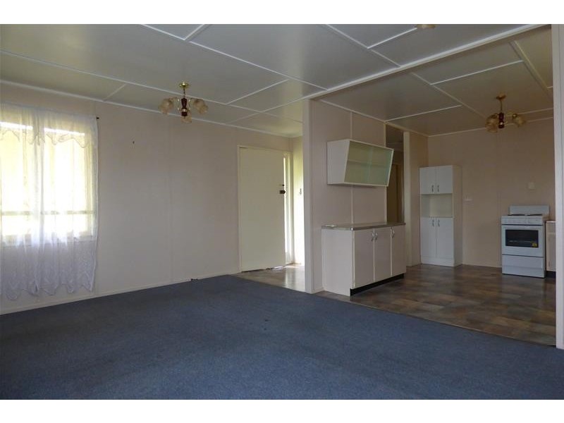 6 Mimosa Street, Biloela QLD 4715