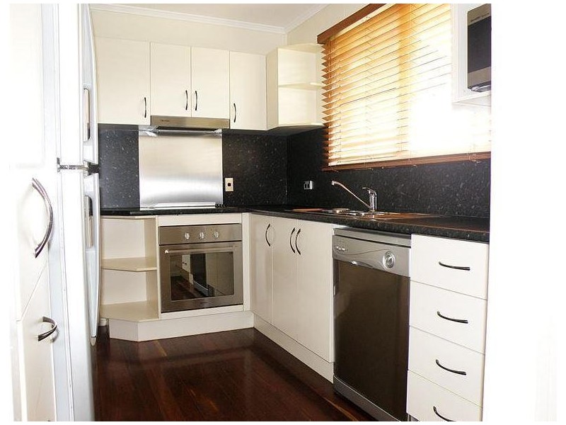 5 Lookerbie Street, Biloela QLD 4715