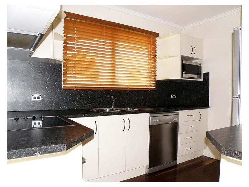 5 Lookerbie Street, Biloela QLD 4715