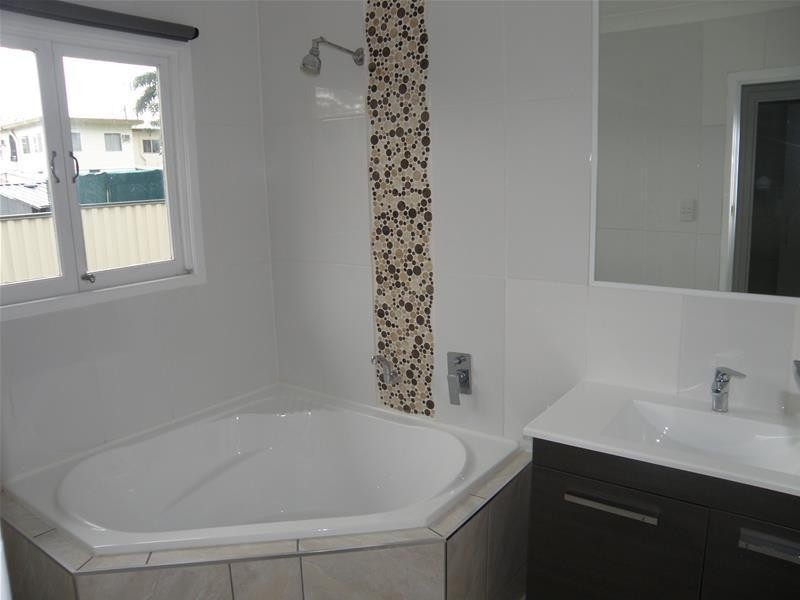 14 Buckland Street, Biloela QLD 4715