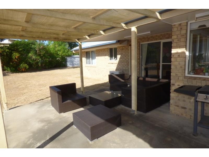 9 Paroz Crescent, Biloela QLD 4715