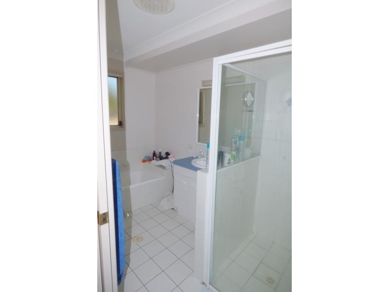 9 Paroz Crescent, Biloela QLD 4715