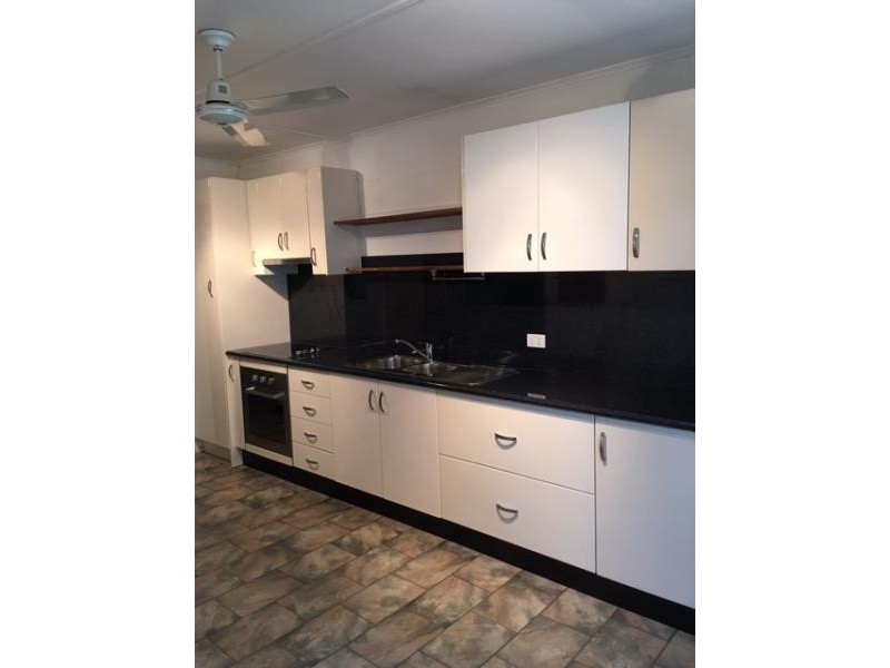 1 Oakey Street, Biloela QLD 4715