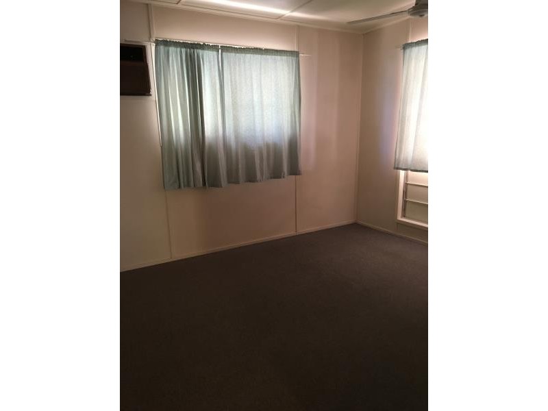 1 Oakey Street, Biloela QLD 4715