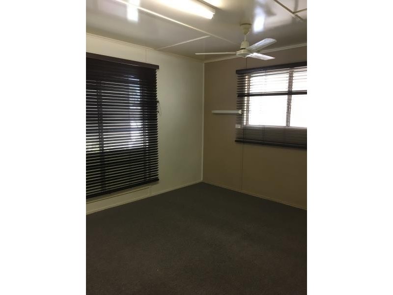 1 Oakey Street, Biloela QLD 4715