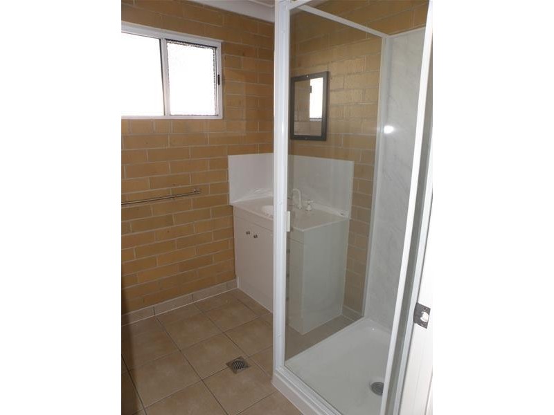 2/36 Lawrence Street, Biloela QLD 4715