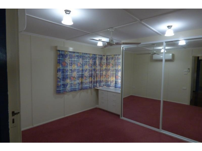 4 Bauhinia Street, Biloela QLD 4715