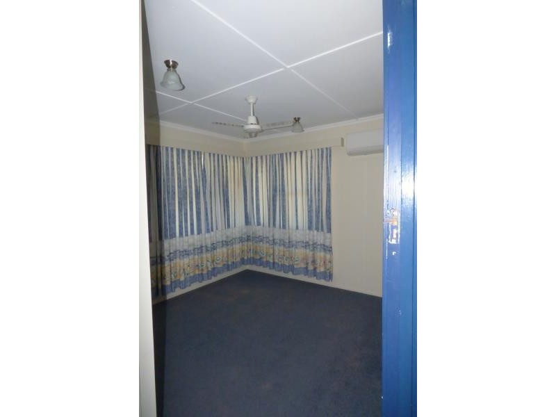 4 Bauhinia Street, Biloela QLD 4715