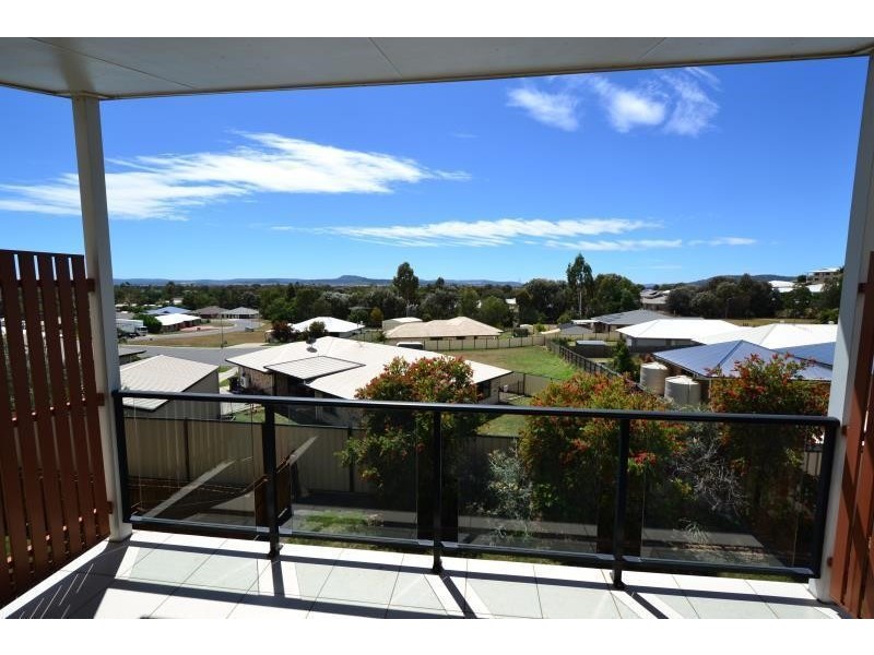 10/21 Paroz Crescent, Biloela QLD 4715