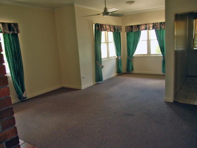 42 Gladstone Road, Biloela QLD 4715