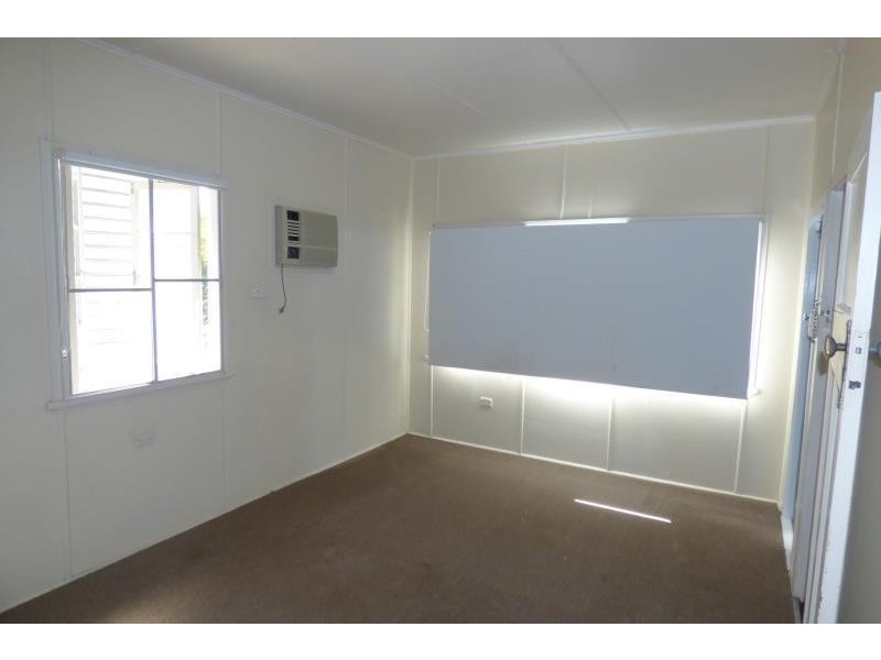 17 Bell Street, Biloela QLD 4715