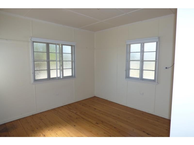 17 Bell Street, Biloela QLD 4715