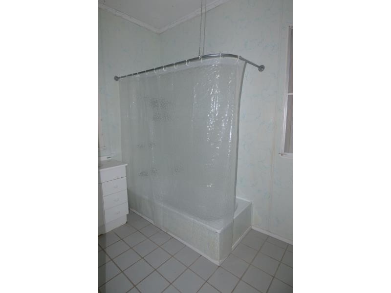 17 Bell Street, Biloela QLD 4715